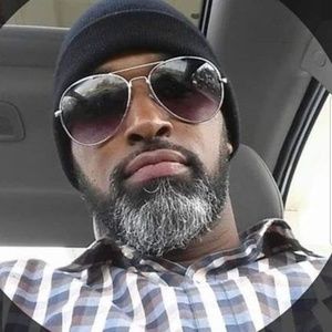 Meet your Posher, Senaca